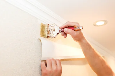 Pose de papier peint à Landéda — revêtements muraux et toiles de verre